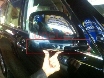 Хромированные накладки на боковые зеркала под повторители поворотов Nissan Patrol