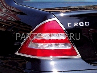 Окантовки задних фонарей Mercedes W203 хромированные