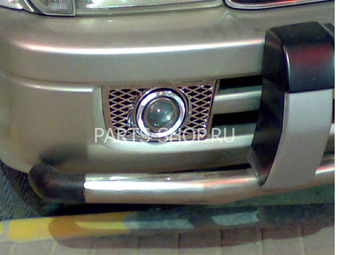 Противотуманные фары линзованные "Ангельские глазки" tuning на Toyota Prado 90 (комплект)